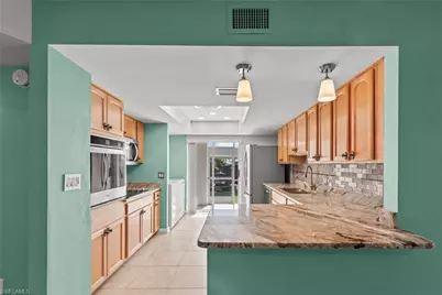 304 Tudor Dr #4, Cape Coral, FL 33904 - Photo 9