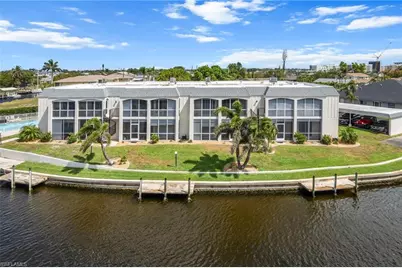 304 Tudor Dr #4, Cape Coral, FL 33904 - Photo 1