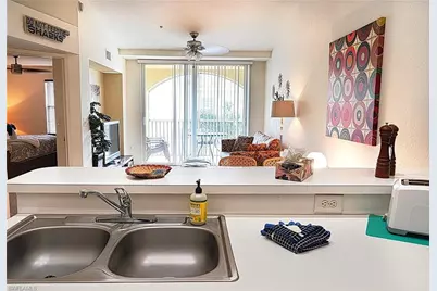 4105 Residence Dr #720, Fort Myers, FL 33901 - Photo 5