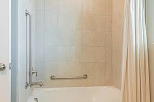 9402 Pocida Ct, Naples, FL 34119 - Photo 7