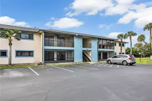 17426 Birchwood Ln, Fort Myers, FL 33908 - Photo 3