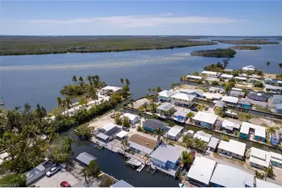 2647 Pine St, Matlacha, FL 33993 - Photo 21