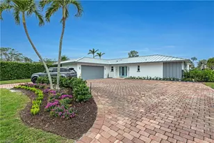 595 Wedge Dr, Naples, FL 34103 - Photo 1