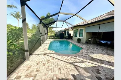 9061 Isla Bella Cir, Bonita Springs, FL 34135 - Photo 7