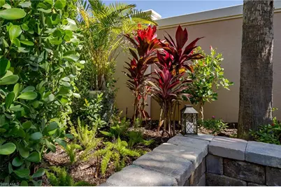 13627 Snook Cir, Naples, FL 34114 - Photo 7