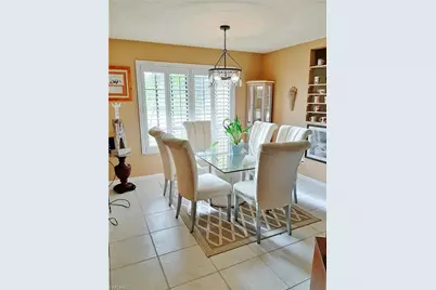 1216 SE 22nd Pl, Cape Coral, FL 33990 - Photo 5