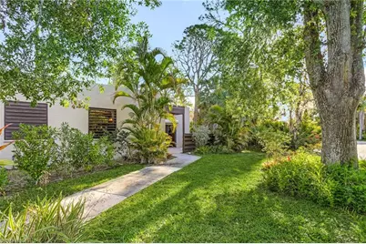 124 Pinebrook Dr, Fort Myers, FL 33907 - Photo 19
