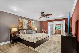 124 Pinebrook Dr, Fort Myers, FL 33907 - Photo 11