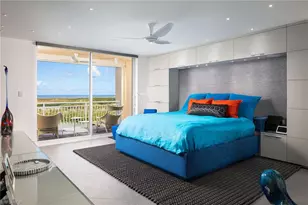 425 Dockside Dr, Naples, FL 34110 - Photo 19