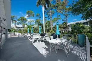 3062 Sandpiper Bay Cir, Naples, FL 34112 - Photo 37