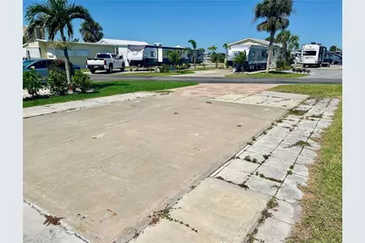 19681 Summerlin #211 Rd, Fort Myers, FL 33908 - Photo 5