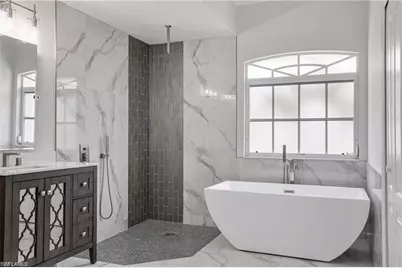 501 SW 28th Ter, Cape Coral, FL 33914 - Photo 17