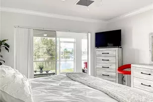 501 SW 28th Terrace, Cape Coral, FL 33914 - Photo 15