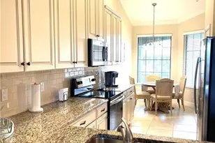 9426 Benevenuto Ct, Naples, FL 34119 - Photo 7