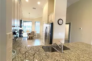 9426 Benevenuto Ct, Naples, FL 34119 - Photo 17