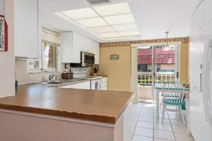 901 Huron Ct, Marco Island, FL 34145 - Photo 5