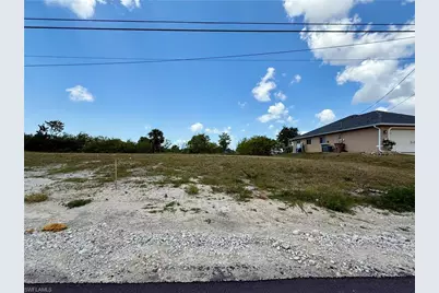 1222 NE 9th Ave, Cape Coral, FL 33909 - Photo 1