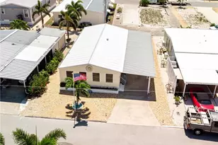 4931 Gulfgate Ln, Saint James City, FL 33956 - Photo 3