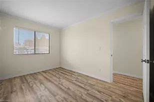 260 Southbay Dr, Naples, FL 34108 - Photo 9