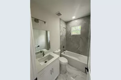 6124 Laurelwood Dr, Fort Myers, FL 33905 - Photo 15