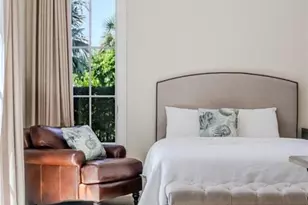 702 Bob White Ln, Naples, FL 34108 - Photo 29