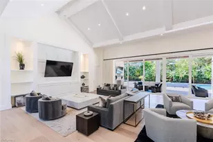 702 Bob White Ln, Naples, FL 34108 - Photo 5