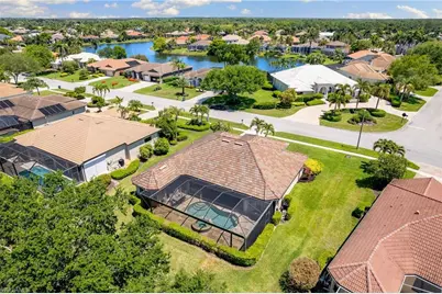 8886 Lely Island Cir, Naples, FL 34113 - Photo 5