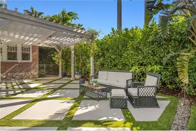 1230 Caloosa Dr, Fort Myers, FL 33901 - Photo 37