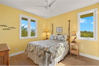 2190 Camino Del Mar Dr, Sanibel, FL 33957 - Photo 35