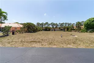 11195 San Sebastian Ln, Bonita Springs, FL 34135 - Photo 19
