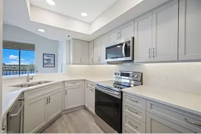 4130 Bayhead Dr #302, Bonita Springs, FL 34134 - Photo 7