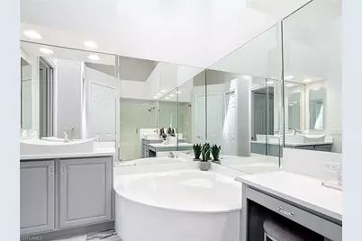 4752 Stratford Ct #1404, Naples, FL 34105 - Photo 29