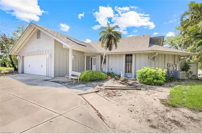 27151 Flossmoor Dr, Bonita Springs, FL 34135 - Photo 5