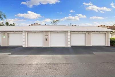 6900 Dennis Cir #J-205, Naples, FL 34104 - Photo 13