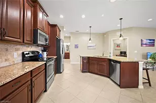 18260 Creekside Preserve Loop, Fort Myers, FL 33908 - Photo 5