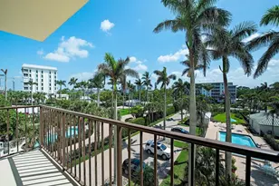 1255 Gulf Shore Blvd N, Naples, FL 34102 - Photo 19