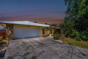 1709 SE 44th St, Cape Coral, FL 33904 - Photo 41