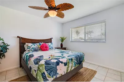 1709 SE 44th St, Cape Coral, FL 33904 - Photo 17