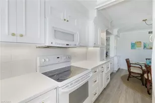 25710 Hickory Blvd, Bonita Springs, FL 34134 - Photo 11