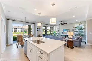 6948 Avalon Cir, Naples, FL 34112 - Photo 13