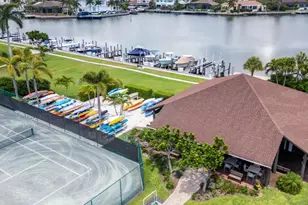 645 Seaview Ct, Marco Island, FL 34145 - Photo 17