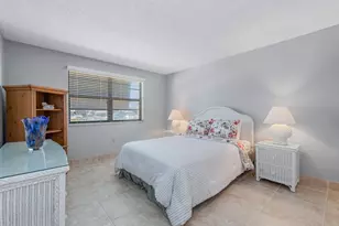 645 Seaview Ct, Marco Island, FL 34145 - Photo 9