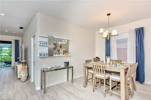 10045 Heather Ln, Naples, FL 34119 - Photo 9