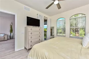 10045 Heather Ln, Naples, FL 34119 - Photo 11