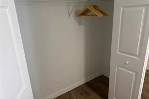 4907 Europa Dr, Naples, FL 34105 - Photo 21