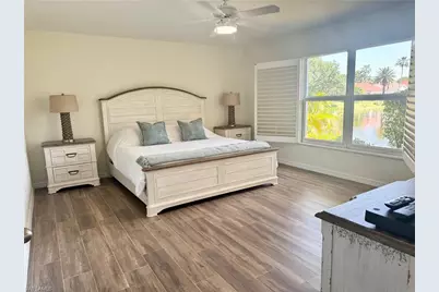 4907 Europa Dr, Naples, FL 34105 - Photo 3