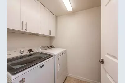 4670 Saint Croix Ln #631, Naples, FL 34109 - Photo 5