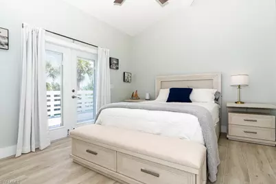 10440 Yacht Basin Dr, Placida, FL 33946 - Photo 23