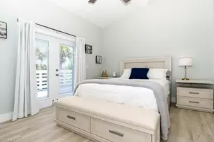 10440 Yacht Basin Dr, Placida, FL 33946 - Photo 23