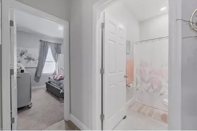 1025 NW 7th Pl, Cape Coral, FL 33993 - Photo 15